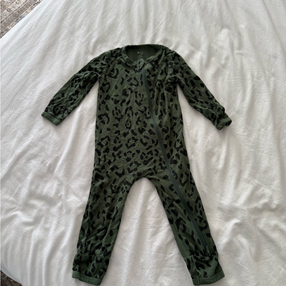 kyte baby zippered romper